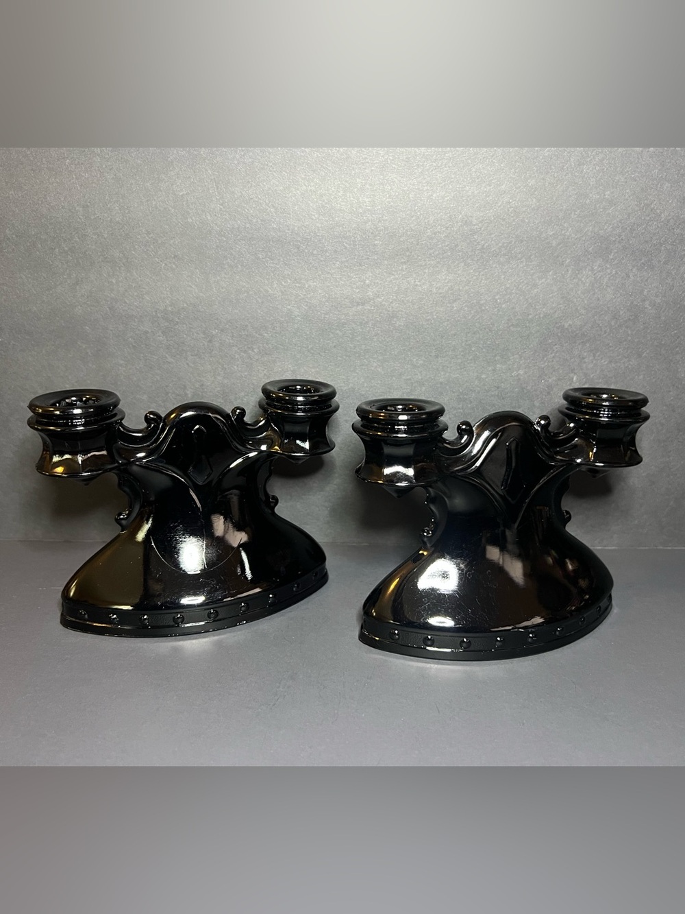 Vintage Set of 2 1930s L.E. Smith Mt Pleasant Black Amethyst Candle Holders